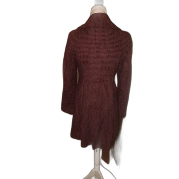 Gorgeous size Small Plum and Black accents 2 button thick Coat - Picture 3 of 8